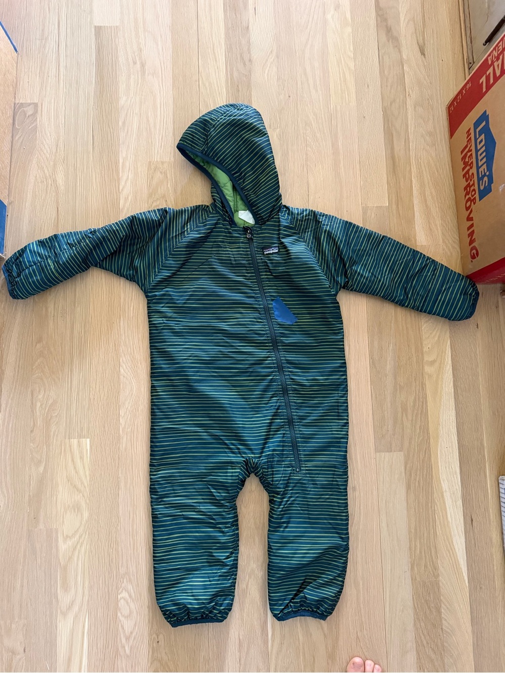 Patagonia Green Striped Kids One-Piece puffer 2t/3t